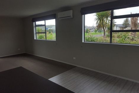 Photo of property in 9 Scoria Close, Pyes Pa, Tauranga, 3112