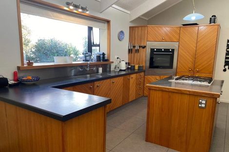 Photo of property in 12 Pembridge Lane, Westmorland, Christchurch, 8025