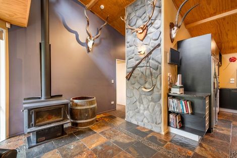 Photo of property in 1 Hart Place, Lake Coleridge, 7572