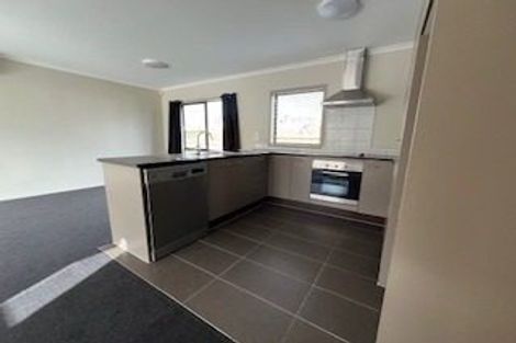 Photo of property in St Claire Village, 228/172 Mcleod Road, Te Atatu South, Auckland, 0610