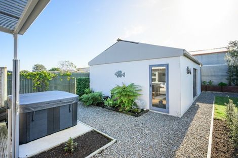 Photo of property in 99 Seabury Avenue, Foxton Beach, Foxton, 4815