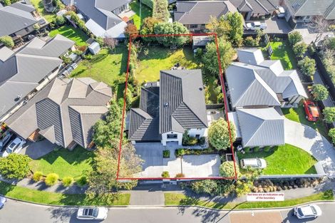 Photo of property in 20 Linkwater Way, Parklands, Christchurch, 8083