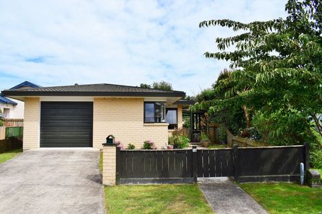 Photo of property in 1a Alexander Place, Otaki, 5512
