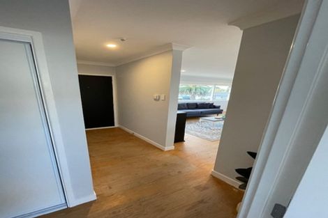 Photo of property in 20 Glendene Avenue, Glendene, Auckland, 0602