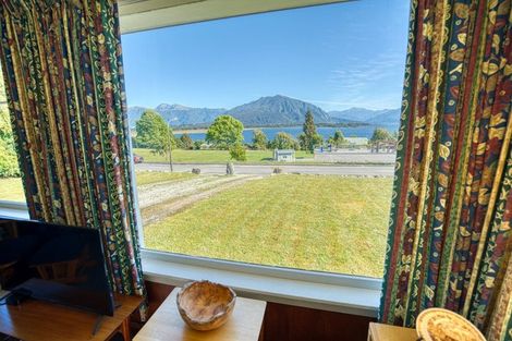 Photo of property in 14 Ahau Street, Moana, 7872