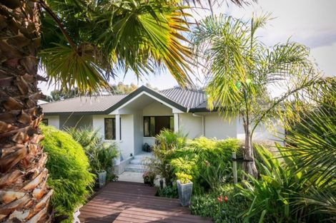 Photo of property in 34 Te Mata Peak Road, Havelock North, 4130