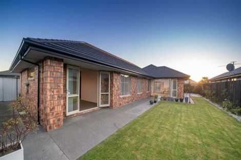 Photo of property in 3 Cyclamen Place, Aidanfield, Christchurch, 8025