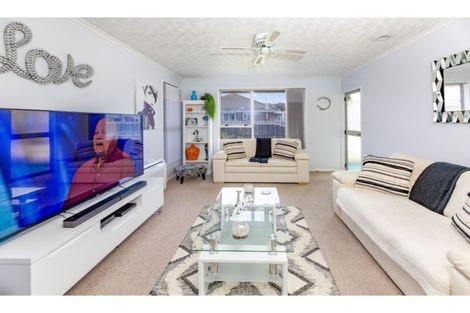 Photo of property in 3/171 Shaw Avenue, New Brighton, Christchurch, 8083