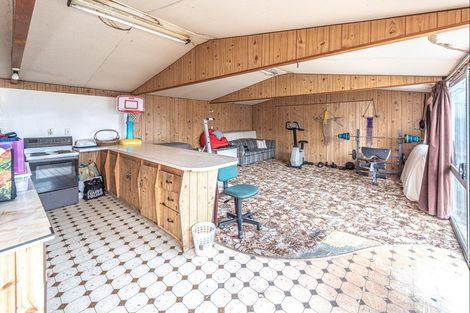 Photo of property in 8 Taupata Street, Castlecliff, Whanganui, 4501