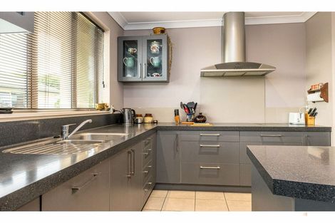 Photo of property in 9 Tancred Street, Geraldine, 7930