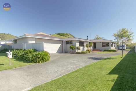 Photo of property in 130 Wharerangi Road, Greenmeadows, Napier, 4112