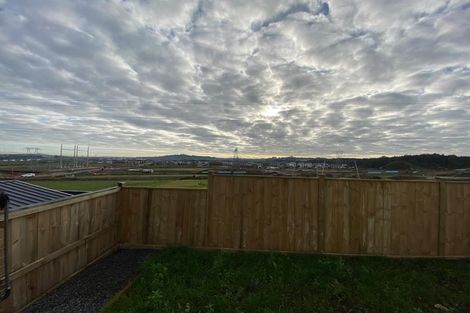 Photo of property in 84 Tir Conaill Avenue, Flat Bush, Auckland, 2019