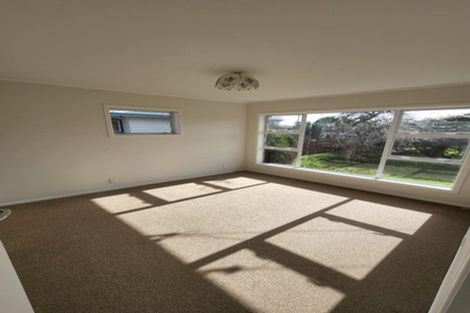 Photo of property in 1/147 Old Wairoa Road, Papakura, 2110