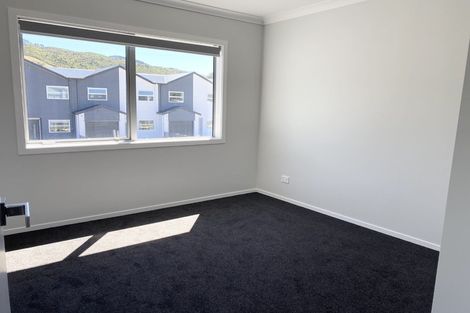 Photo of property in 11 Torea Place, Kenepuru, Porirua, 5022