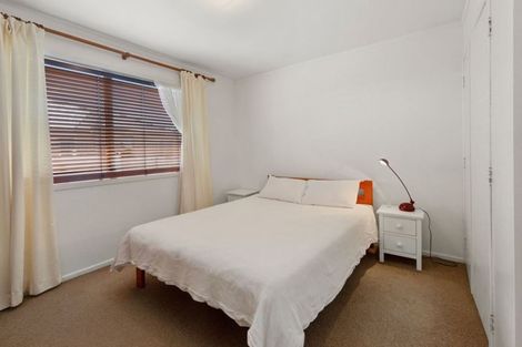 Photo of property in 2/7 Allen Street, Mangere East, Auckland, 2024