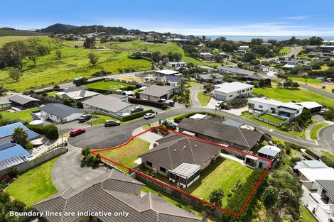 Photo of property in 3 Hillside Avenue, Mangawhai Heads, Mangawhai, 0505