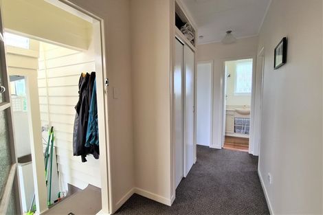 Photo of property in 18 Gisborne Terrace, Opunake, 4616