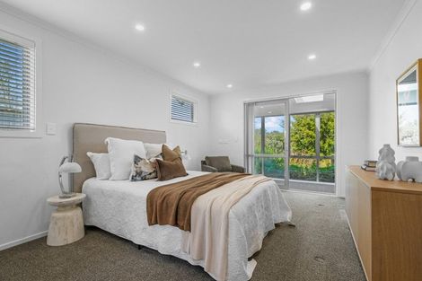 Photo of property in 21 Eric Farley Drive, Kumeu, 0810