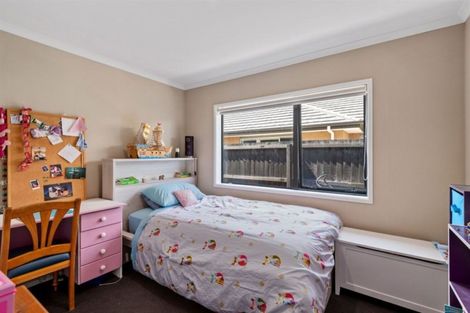 Photo of property in 19 Hineaari Street, Marshland, Christchurch, 8083
