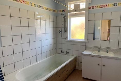 Photo of property in 61 Neudorf Road, Upper Moutere, 7175