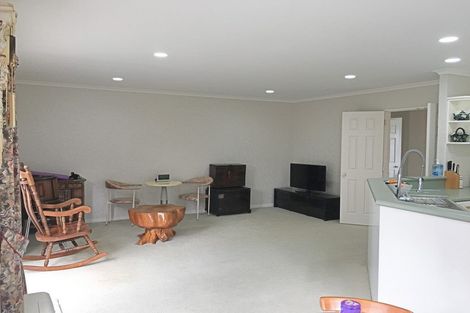 Photo of property in 7 Carniew Place, Dannemora, Auckland, 2016