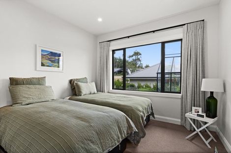 Photo of property in 58 Breadalbane Avenue, Havelock North, 4130