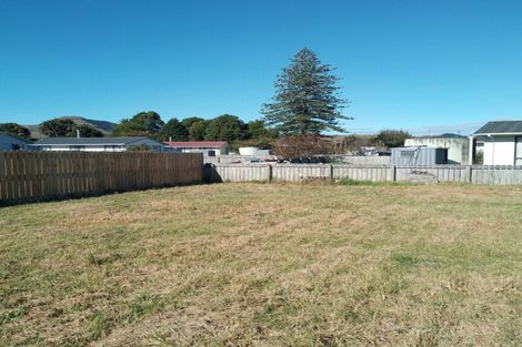 Photo of property in 12 Endeavour Street, Tolaga Bay, 4077