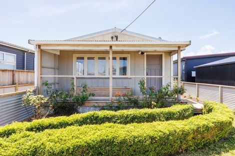 Photo of property in 117 Seabury Avenue, Foxton Beach, Foxton, 4815