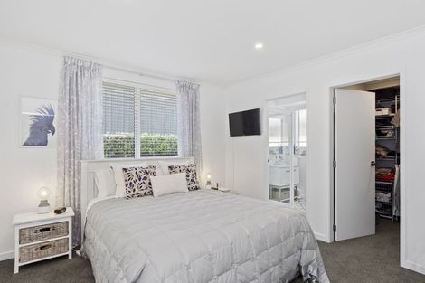 Photo of property in 18 Seashell Drive, Papamoa Beach, Papamoa, 3118