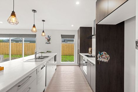 Photo of property in 6 Longcot Drive, Rolleston, 7615