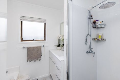 Photo of property in 16 Leather Street, Huntly, 3700