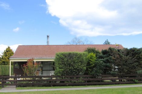 Photo of property in 2/29 Koha Road, Taupo, 3330