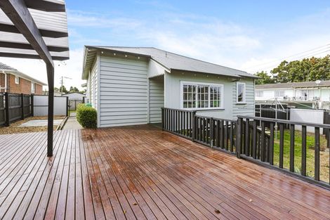Photo of property in 53a Wallace Road, Papatoetoe, Auckland, 2025