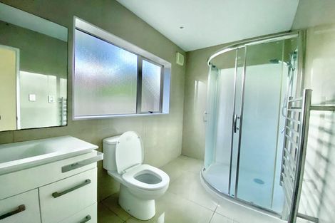 Photo of property in 19a Nile Road, Milford, Auckland, 0620