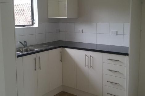 Photo of property in 1/4 Roys Road, Weymouth, Auckland, 2103