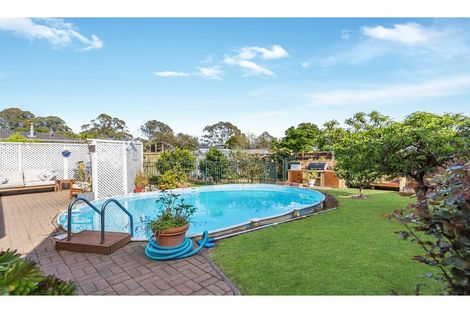 Photo of property in 17 Neems Place, Manurewa, Auckland, 2102