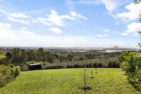 Photo of property in 20 Moira Close, Welcome Bay, Tauranga, 3175