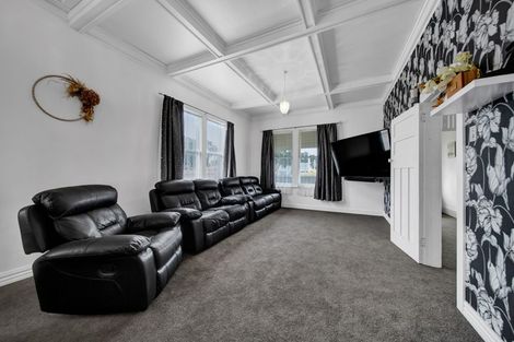 Photo of property in 278 South Road, Hawera, 4610