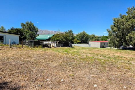 Photo of property in 20 Aorangi Crescent, Lake Tekapo, 7999