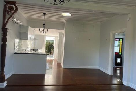 Photo of property in 15 Pomare Road, Russell, 0202