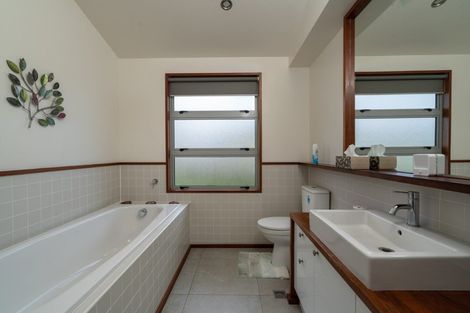 Photo of property in 13 Tawhaa Road, Waitahanui, Taupo, 3378