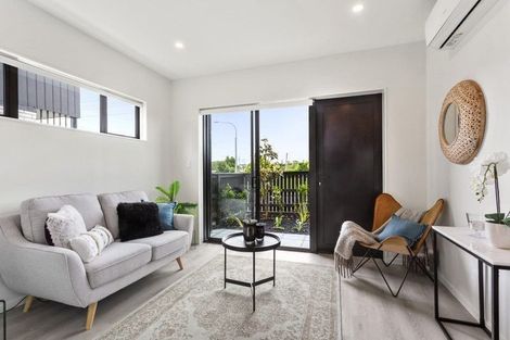 Photo of property in 5/86 Gloria Avenue, Te Atatu Peninsula, Auckland, 0610