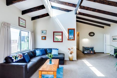 Photo of property in 109 North Shore Road, Eskdale, Napier, 4182