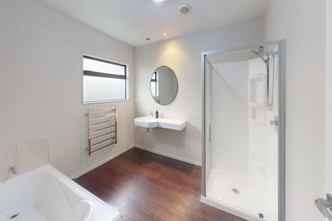 Photo of property in 57 Tennyson Avenue, Kelvin Grove, Palmerston North, 4414