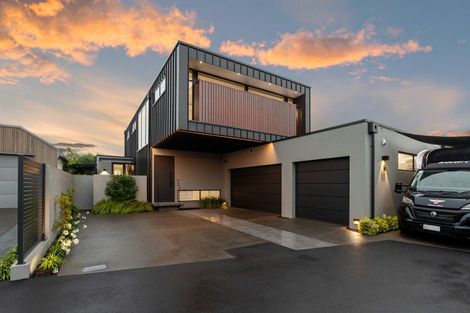 Photo of property in 44d Glandovey Road, Fendalton, Christchurch, 8052