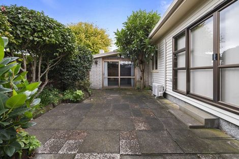 Photo of property in 8 Henare Street, West End, Palmerston North, 4412