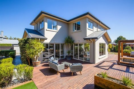 Photo of property in 4 Sovereign Gardens, Halswell, Christchurch, 8025