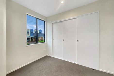 Photo of property in 29b Wharf Road, Te Atatu Peninsula, Auckland, 0610