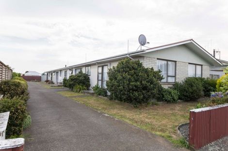 Photo of property in 2/28 Miller Street, Dannevirke, 4930