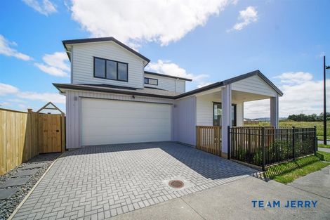 Photo of property in 7 Kauitara Lane, Karaka, 2113